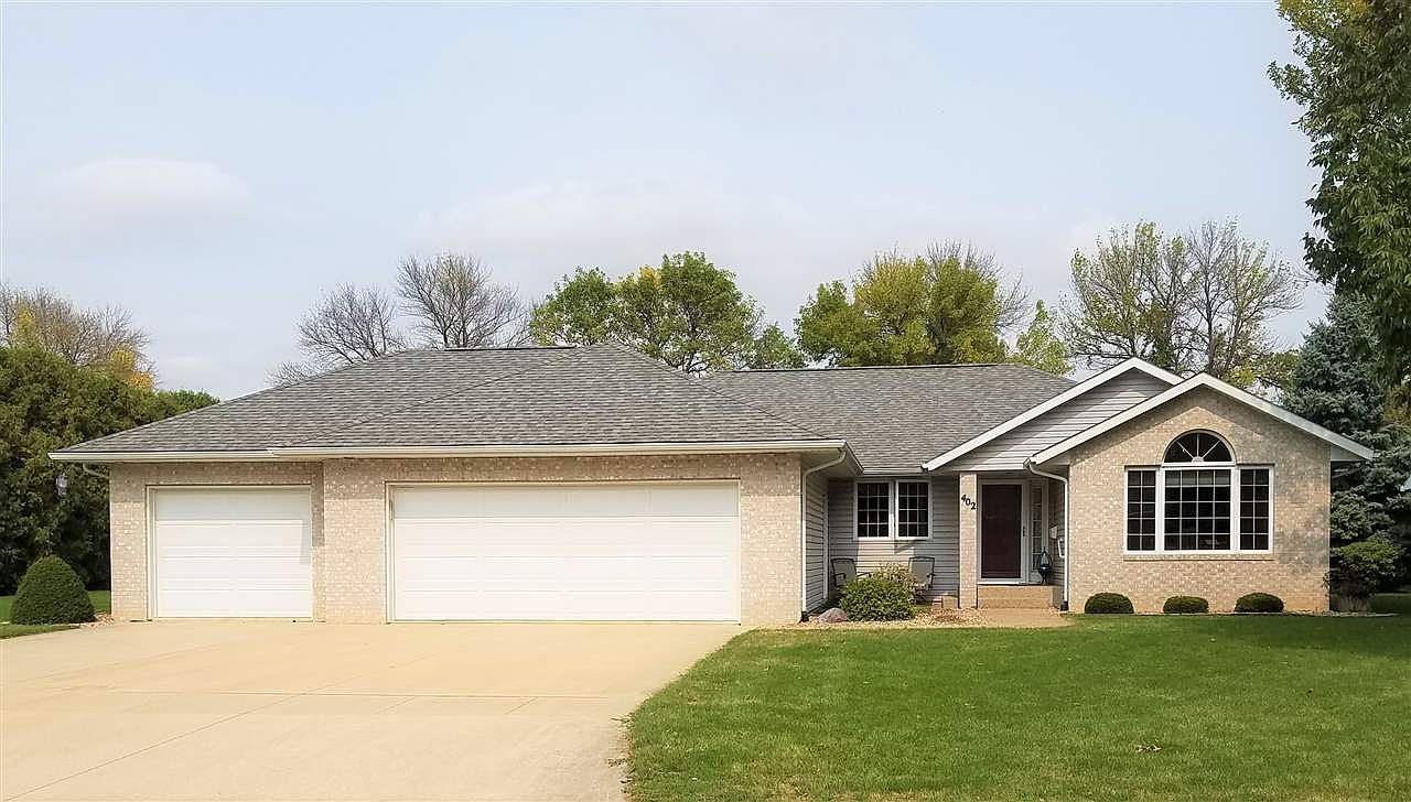 402 E 6th St, Readlyn, IA 50668 Zillow