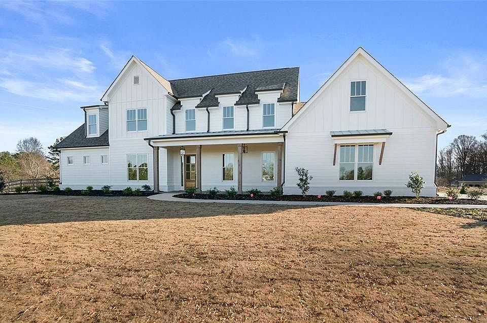 1st image of 122 Creekview Ln