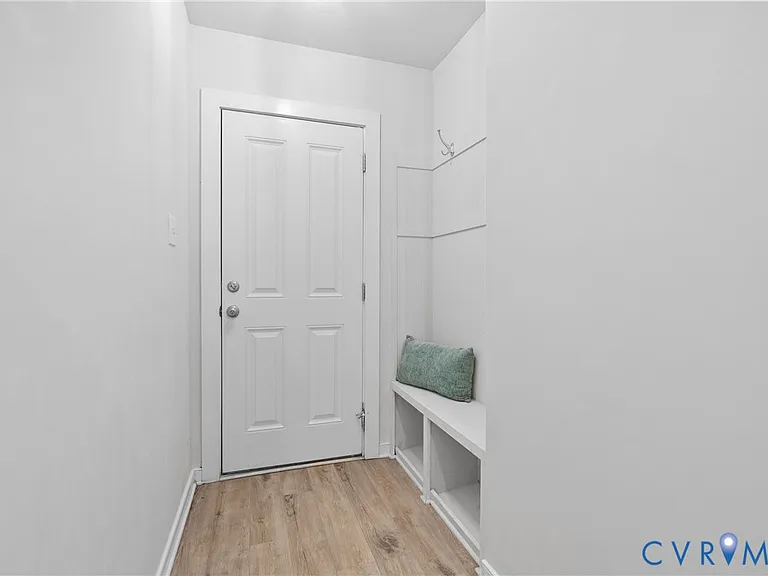 1117 N 31st St — Photo 35