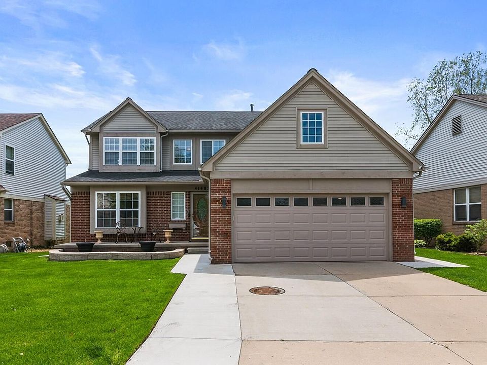 1st image of 41483 Strawberry Ct