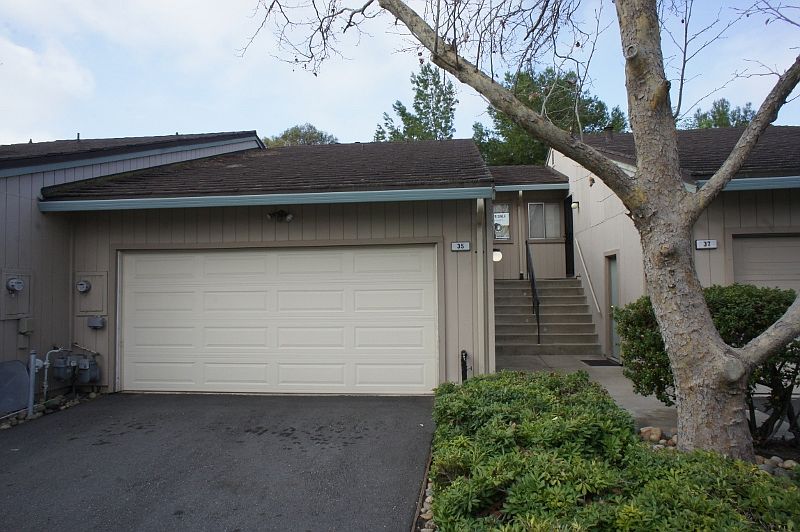 1st image of 35 Selena Ct