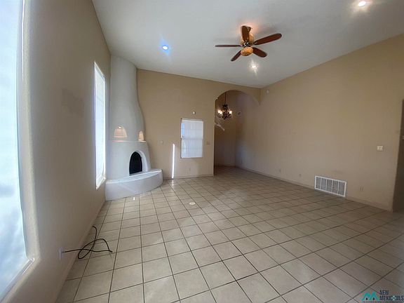 5th image of 4202 Pawnee Dr