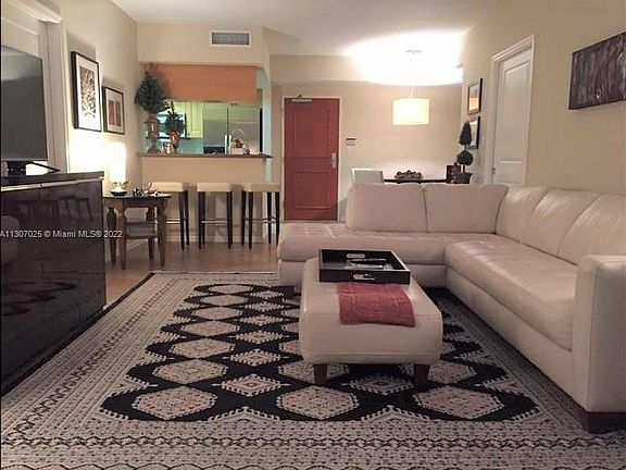 5th image of 347 N New River Dr E APT 1211