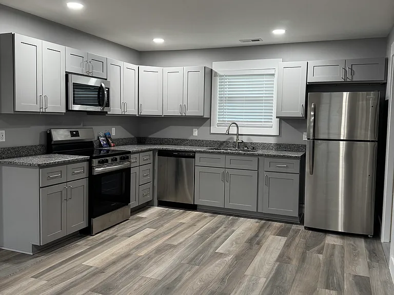 1269 Bluegrass Rd — Photo 3
