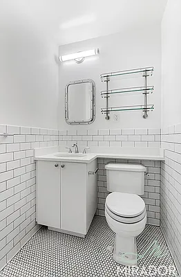 Rented by Mirador Real Estate | media 27