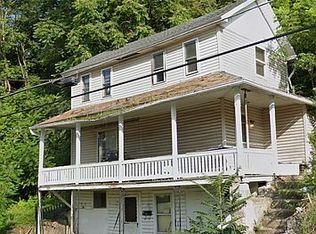 2694 S Main St, Hanover Township, PA 18706