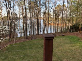 1050 Riverside Dr, Lagrange, GA 30240