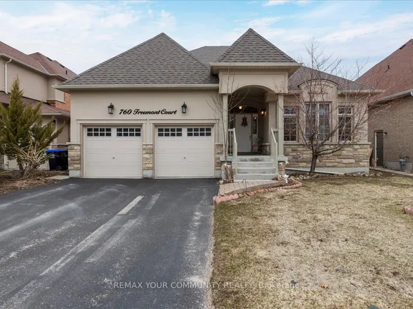 760 Freemont Ct, Innisfil, ON L9S 0K4