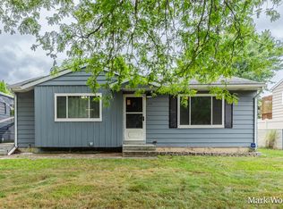 314 Elizabeth Dean Dr, Lowell, MI 49331