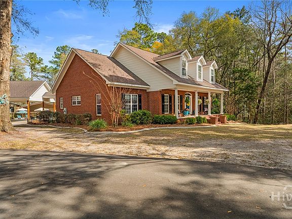 5th image of 300 Kieffer Hill Road