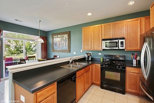 4th image of 1302 Prescott Dr