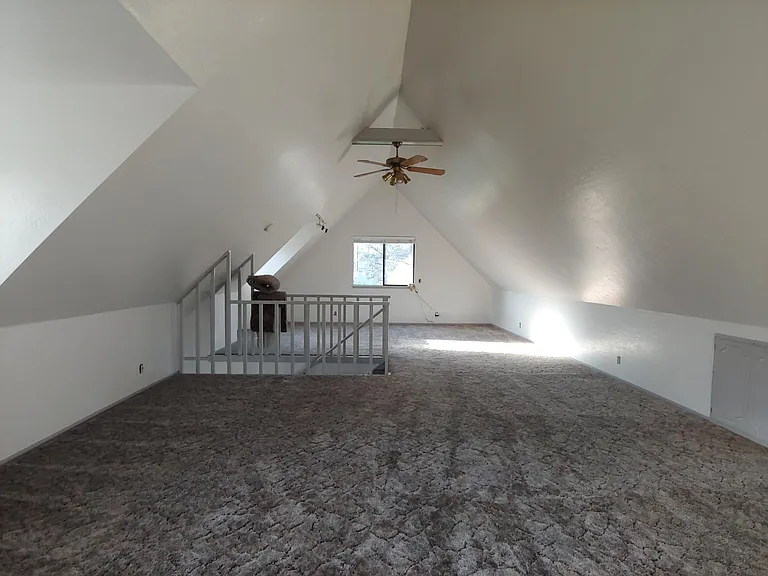 17309 Squirrel Ct — Photo 7