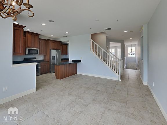 3rd image of 4320 Spinnaker Cove Ln
