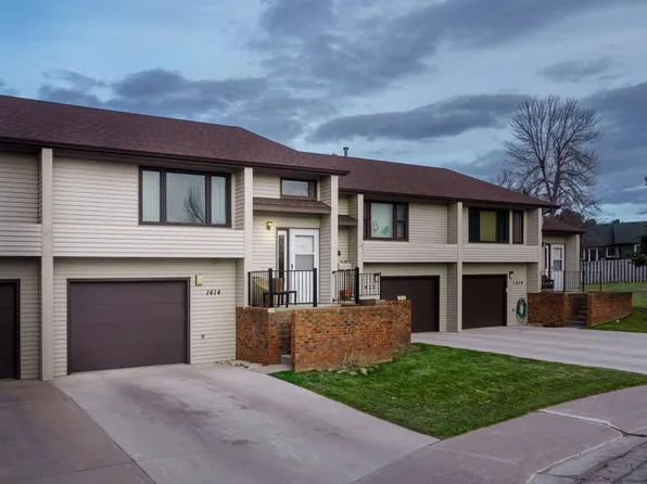 1414 Lookout Valley Ct, Spearfish, SD 57783