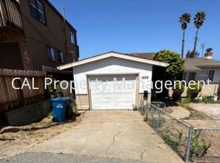 1589 Waring St, Seaside, CA 93955