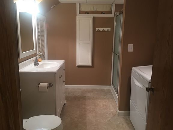 Basement laundry/bathroom.