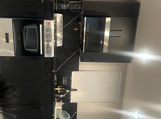 916 E 15th St #1LL, Brooklyn, NY 11230