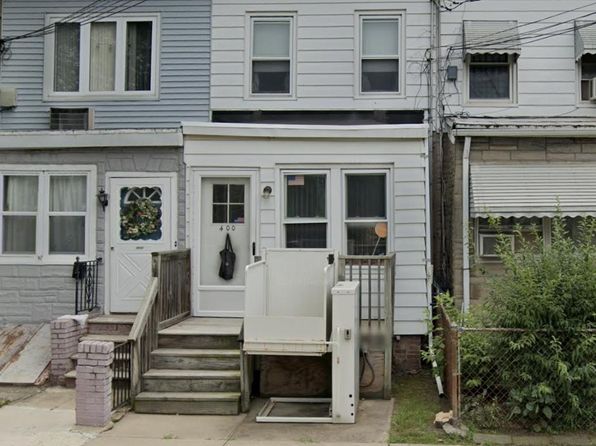 400 Forest St