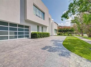 2050 Southgate Blvd, Houston, TX 77030