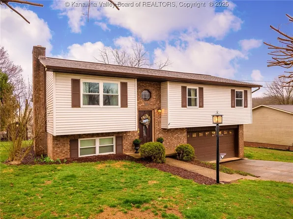 120 Rolling Mdws, Winfield, WV 25560