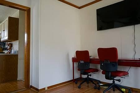 Living Room - Double Workstation & TV