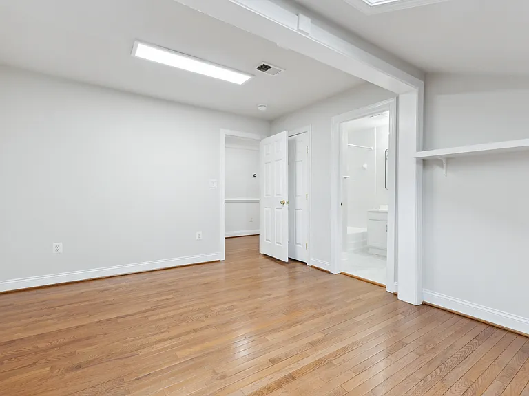 10828 Miller Rd — Photo 39