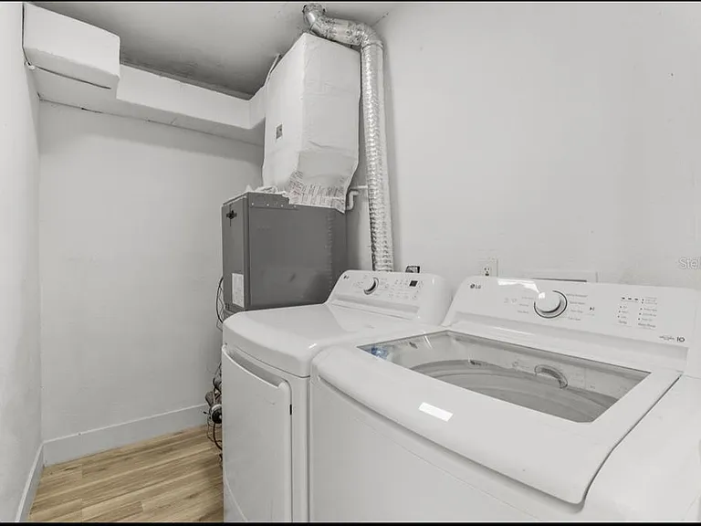2352 Ednor St — Photo 10