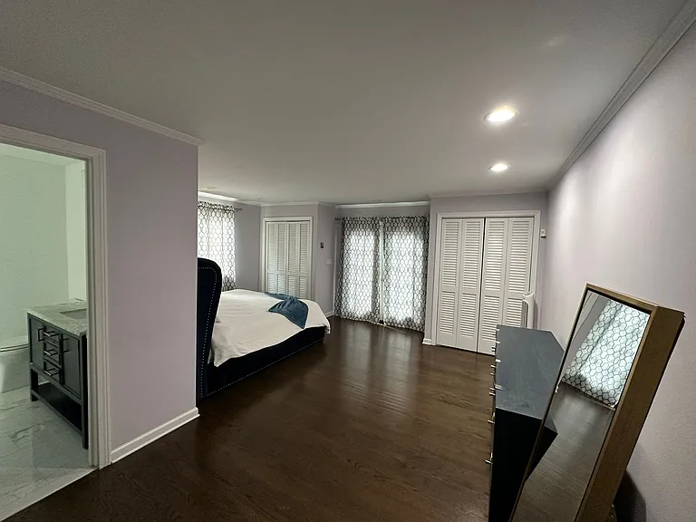 176 Merwin Ave — Photo 16
