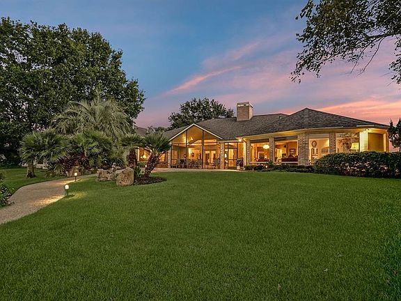 3rd image of 99 Lake Estates Dr
