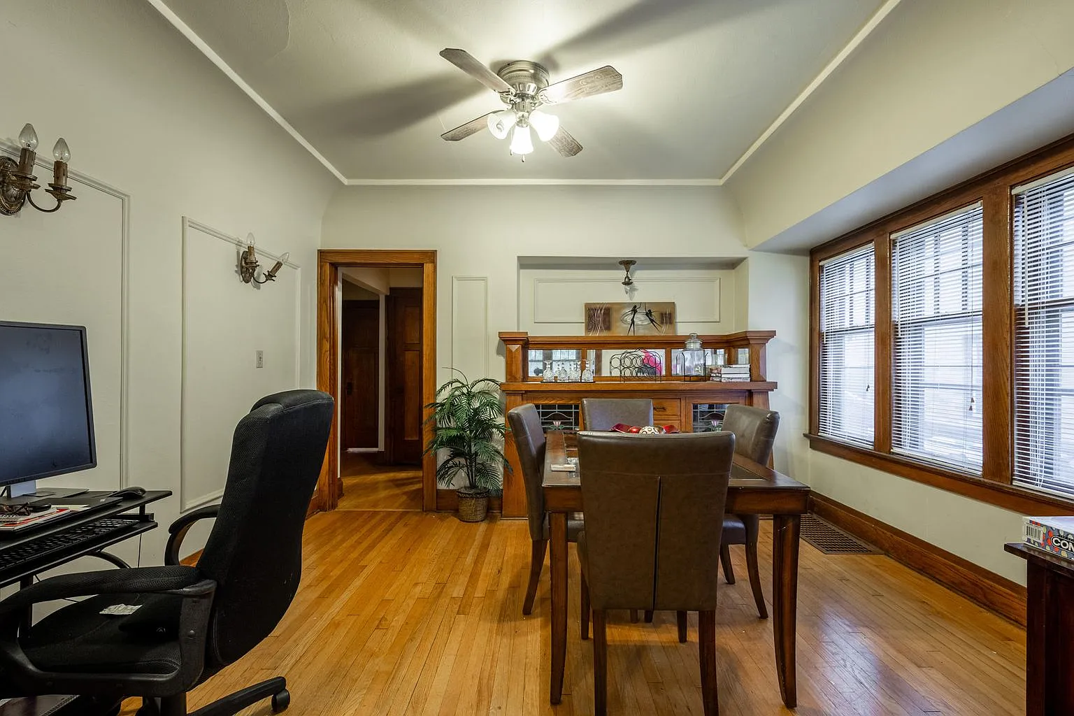 2 bed, 1150 sqft, $1,450 — Photo 4