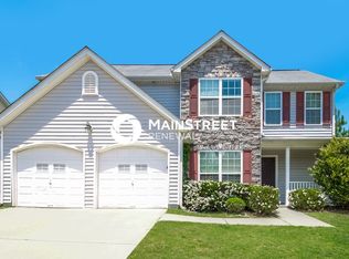 5415 Hilltop Pass, Fairburn, GA 30213