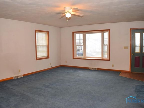 2nd image of 405 High St