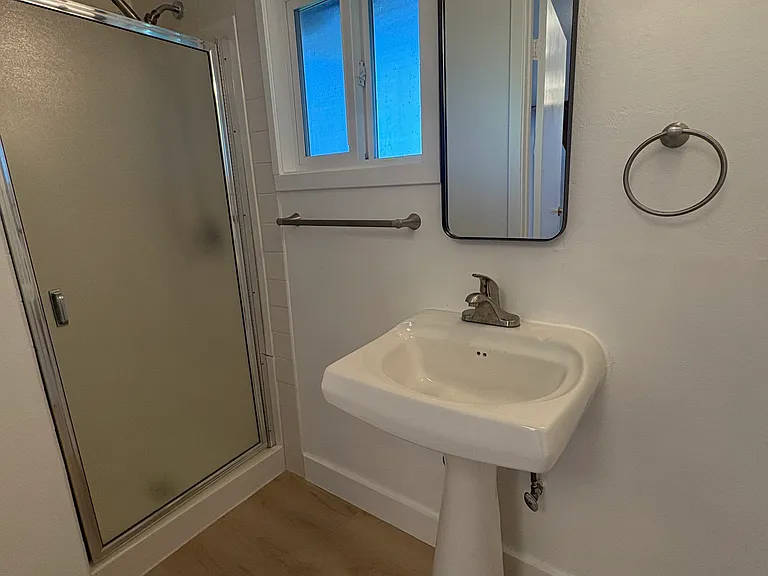 858 Marin Dr — Photo 40