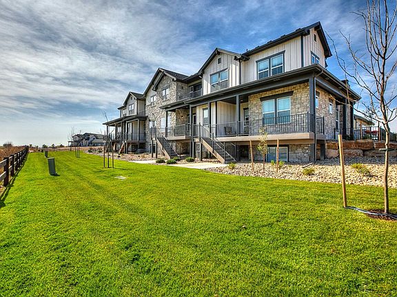 4th image of 4244 Grand Park Dr