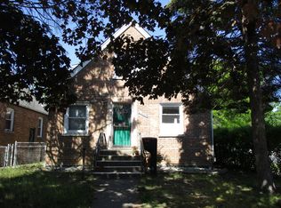 11000 S Avenue D, Chicago, IL 60617