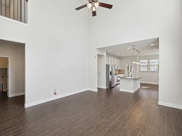 10418 Turnbull Loop — Photo 7