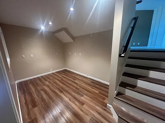 4901 Woodsend Rd — Photo 11