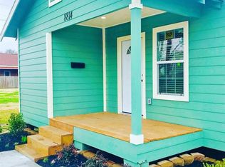 8814 Gibbons St, Houston, TX 77012