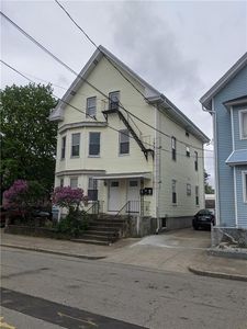 66 Centre St, Pawtucket, RI, 02860