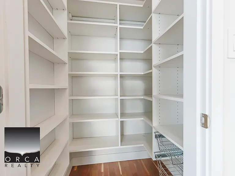 1333 W 11th Ave #1502 — Photo 12