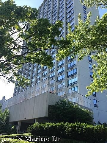 1st image of 5100 N Marine Dr #323