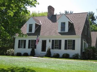 21 Harrison St, Duxbury, MA 02332