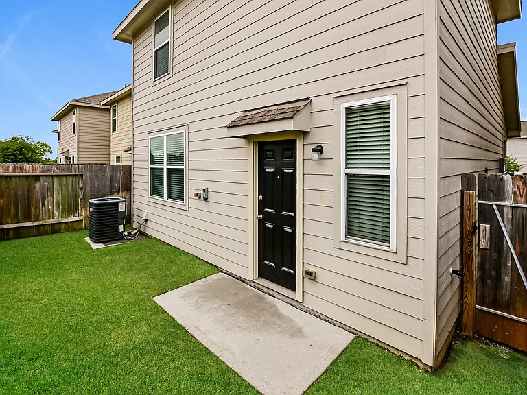 21510 Kimro Ln — Photo 5