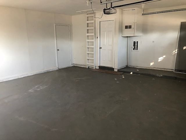 2nd image of 5107 NW Elm Ave