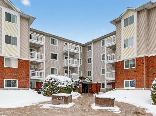 268 Lorry Greenberg Dr #311, Ottawa, ON K1T 3K1