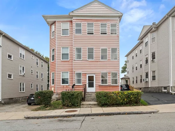 17 Plantation St, Worcester, MA 01604