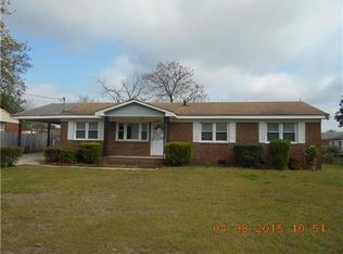 1030 Crayton Cir, Fayetteville, NC 28314