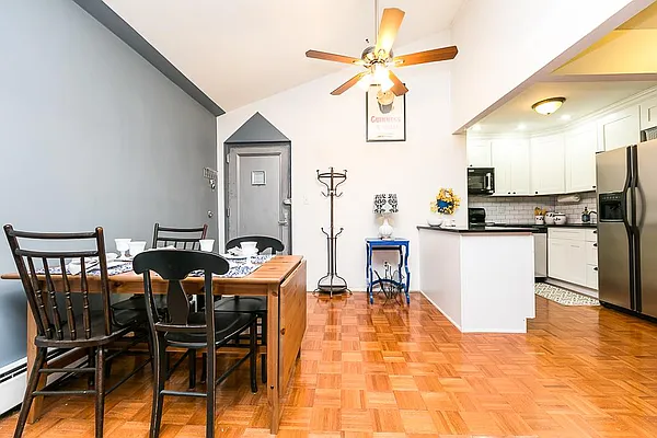 Sold by Dorsa Group | media 23