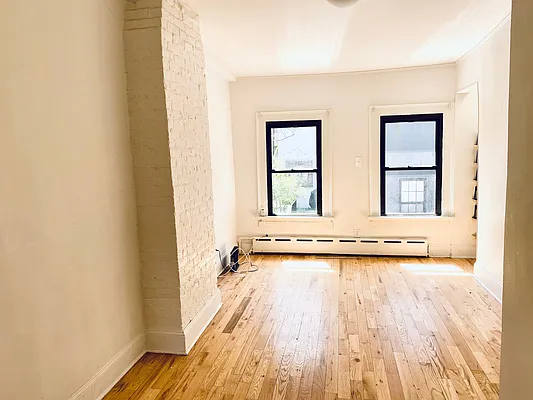 Rented by Compass | media 20