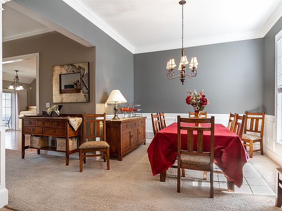 5th image of 6401 Bridle Bend Dr